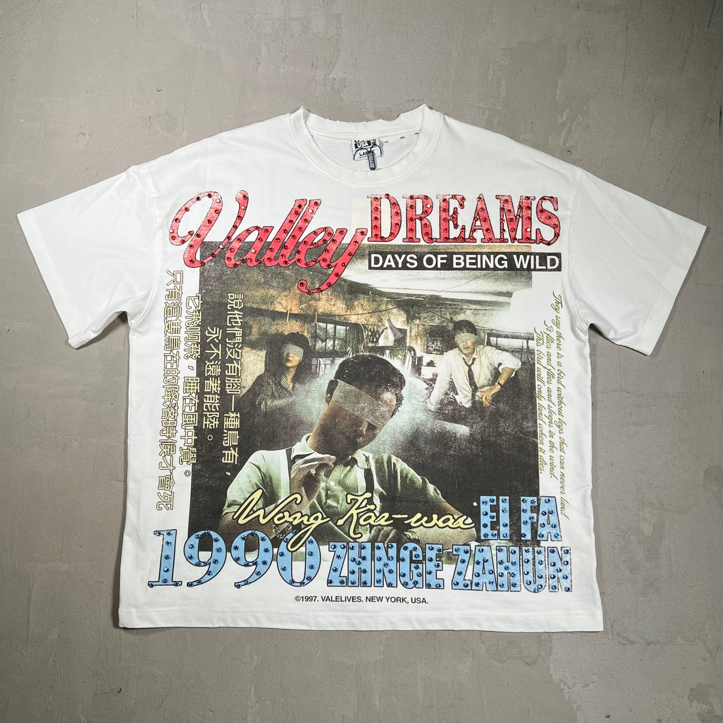 Vale "Valley Dreams" Wong Kar-Wai White Tee Size Large NEW x18049