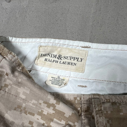 Denim & Supply Ralph Lauren Digital Camo Shorts Size 38 USED v19856