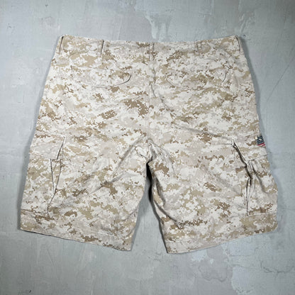 Denim & Supply Ralph Lauren Digital Camo Shorts Size 38 USED v19856