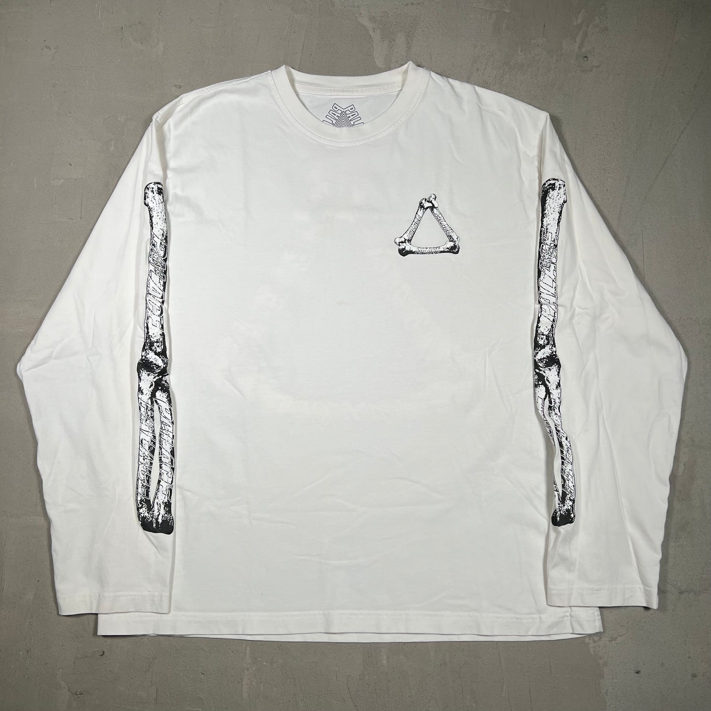 Palace Skateboards White Bones Longsleeve Size XL USED x17868