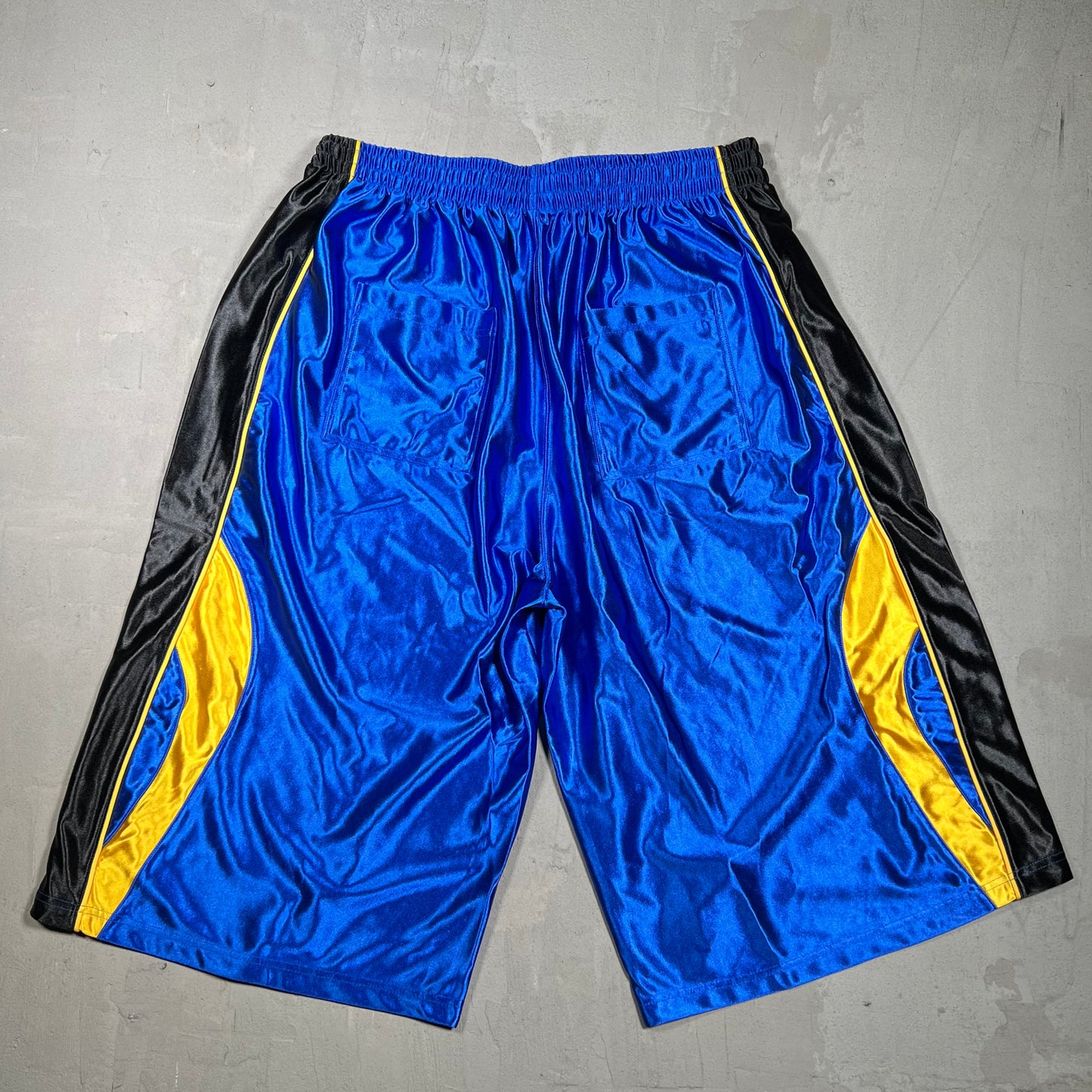 Vale Valley Forever USA Blue Basketball Shorts Size Large NEW x17945
