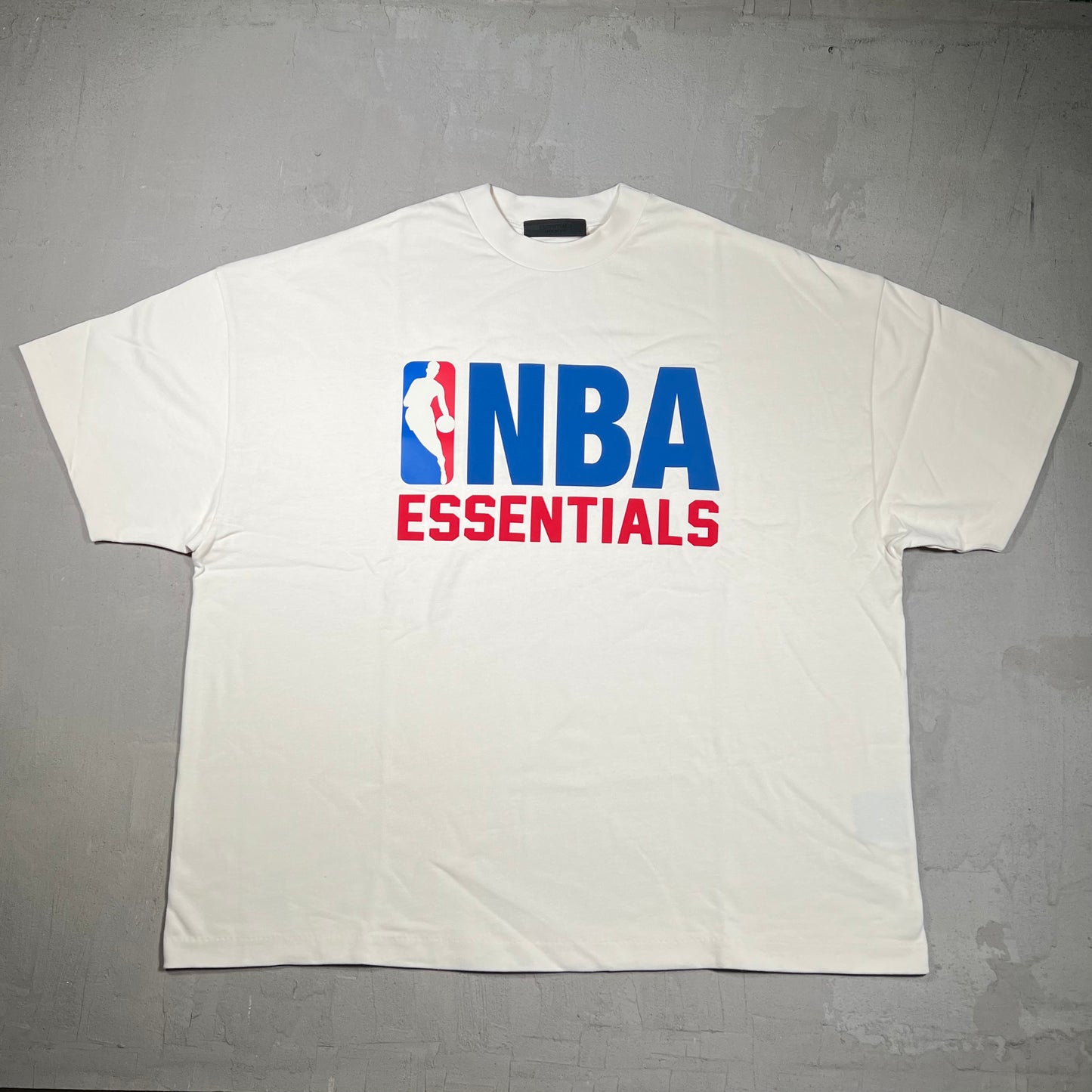 Essentials Fear of God FOG NBA White Tee Size Large NEW x17938