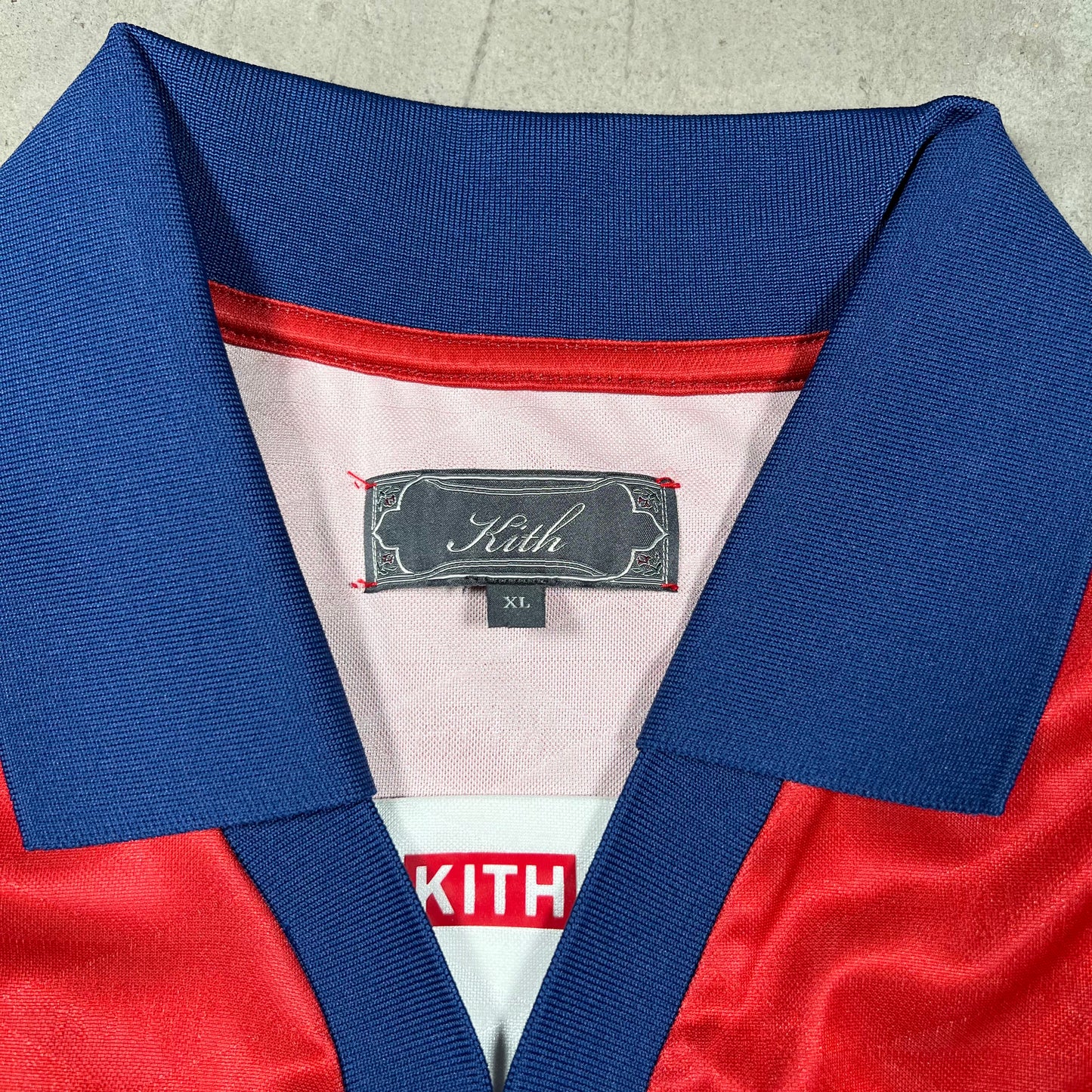 Kith Seoul Red Soccer Jersey Size XL NEW x17939