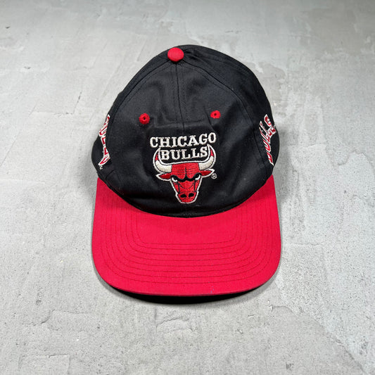 1990s Chicago Bulls Black/Red Snap Back USED v19812
