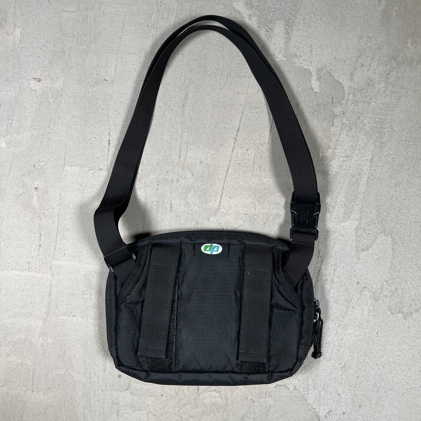 Supreme Black Shoulder Bag FW18 USED x18098