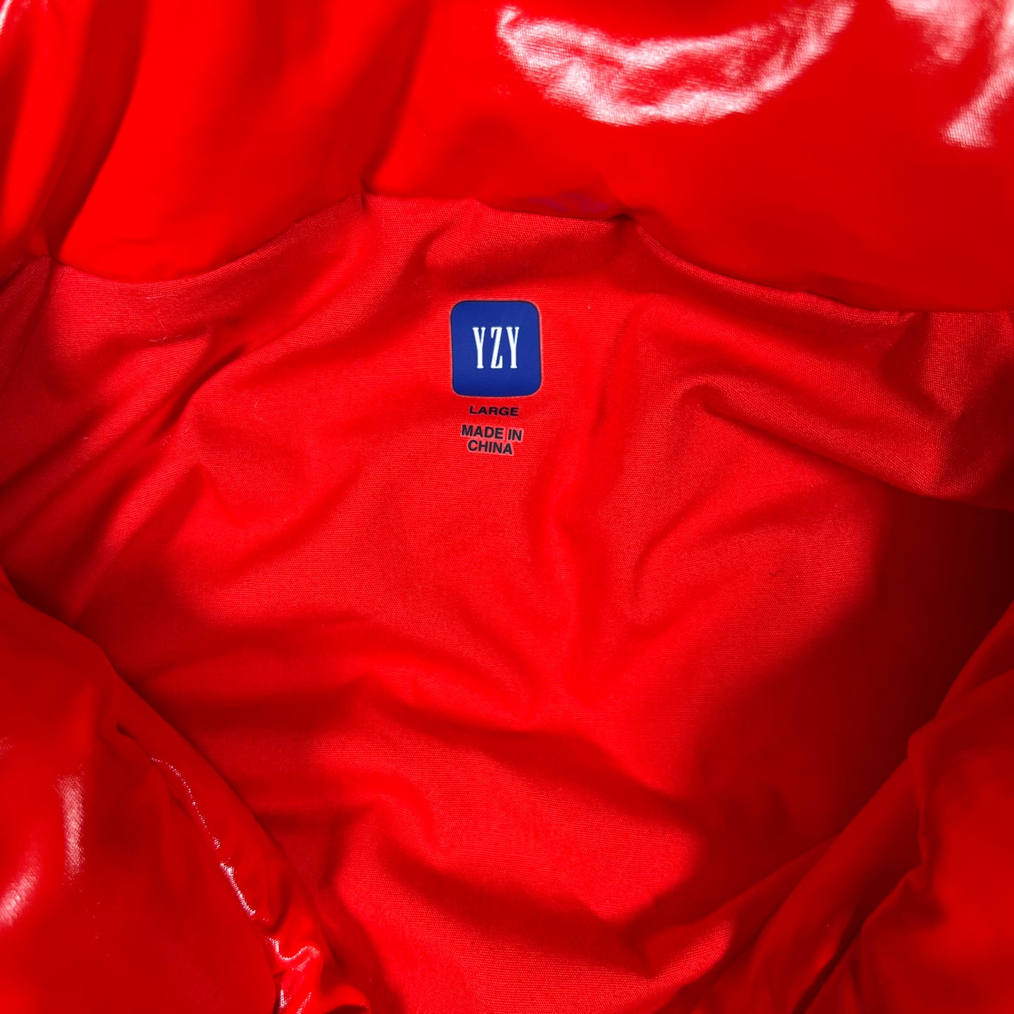 Yeezy Gap Round Bubble Red Jacket Size Large USED x18067