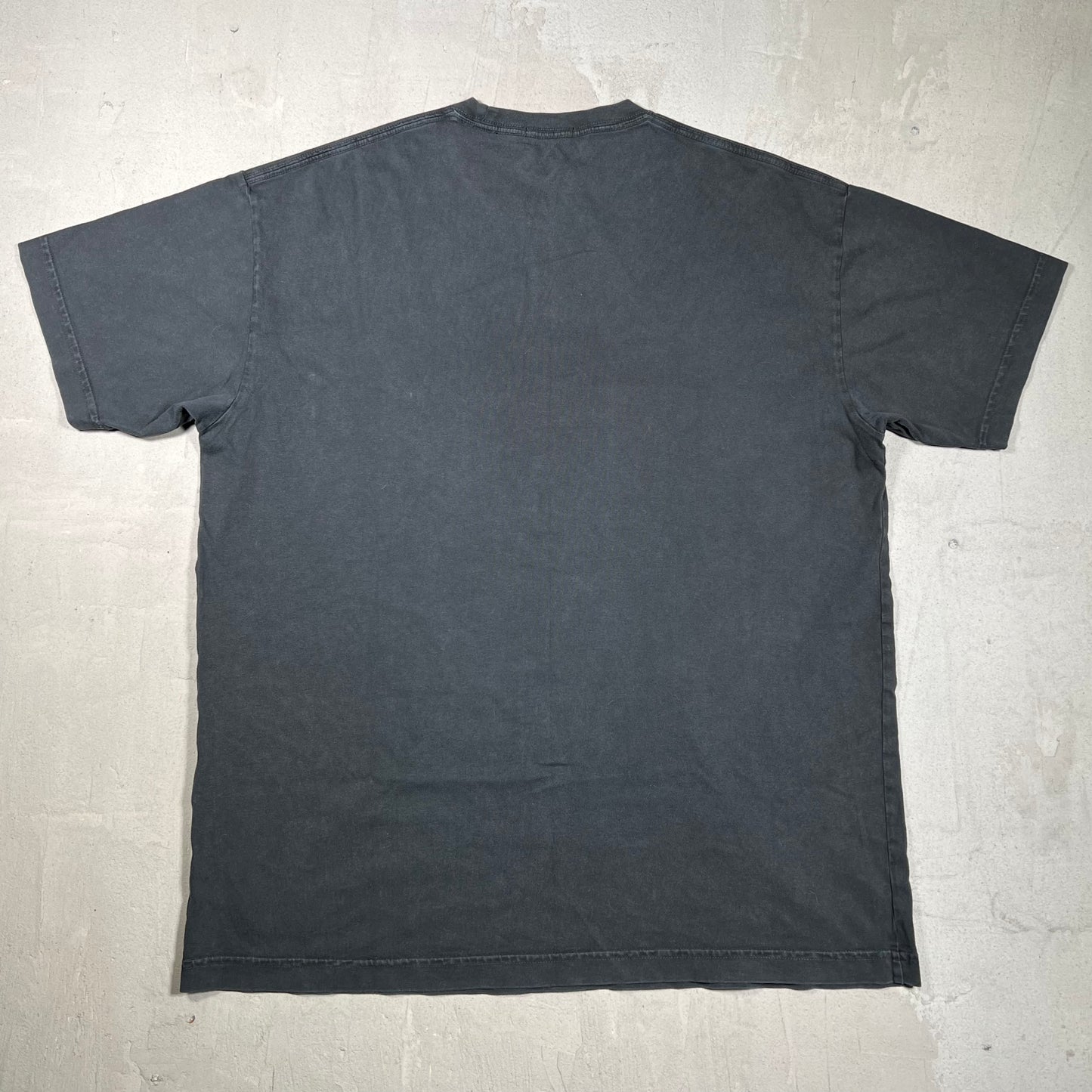 Kith Love Thy City Washed Black Tee Size Medium USED x18092