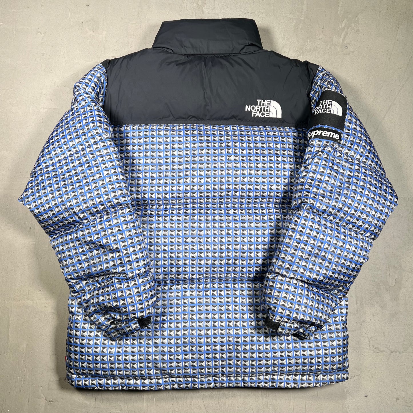 Supreme North Face Studded Nuptse Royal Blue Jacket Size Medium USED x18133