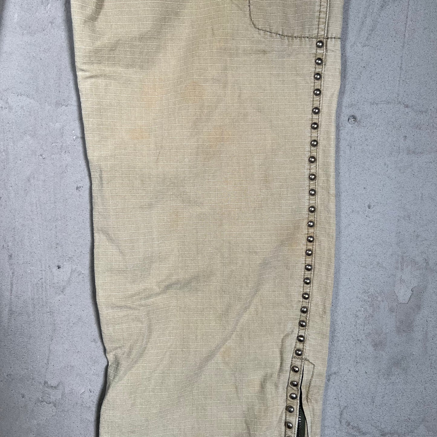 Rhinestone Cargo Tan Pants Size 30 USED x18121