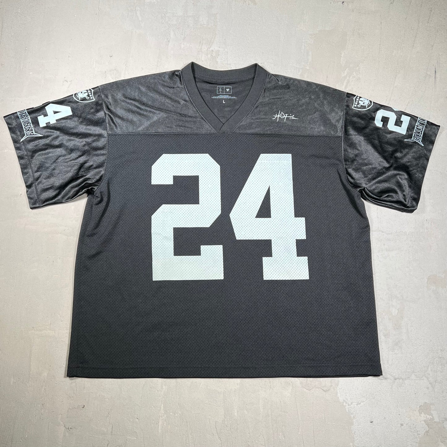 Travis Scott NFL Las Vegas Black Raider Jersey Size Large USED x18113