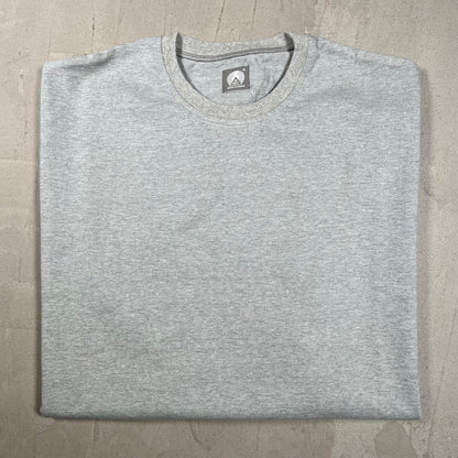 18 East Blank Heavy Weight Grey Tee Size XL USED x18115