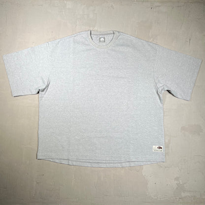 18 East Blank Heavy Weight Grey Tee Size XL USED x18115