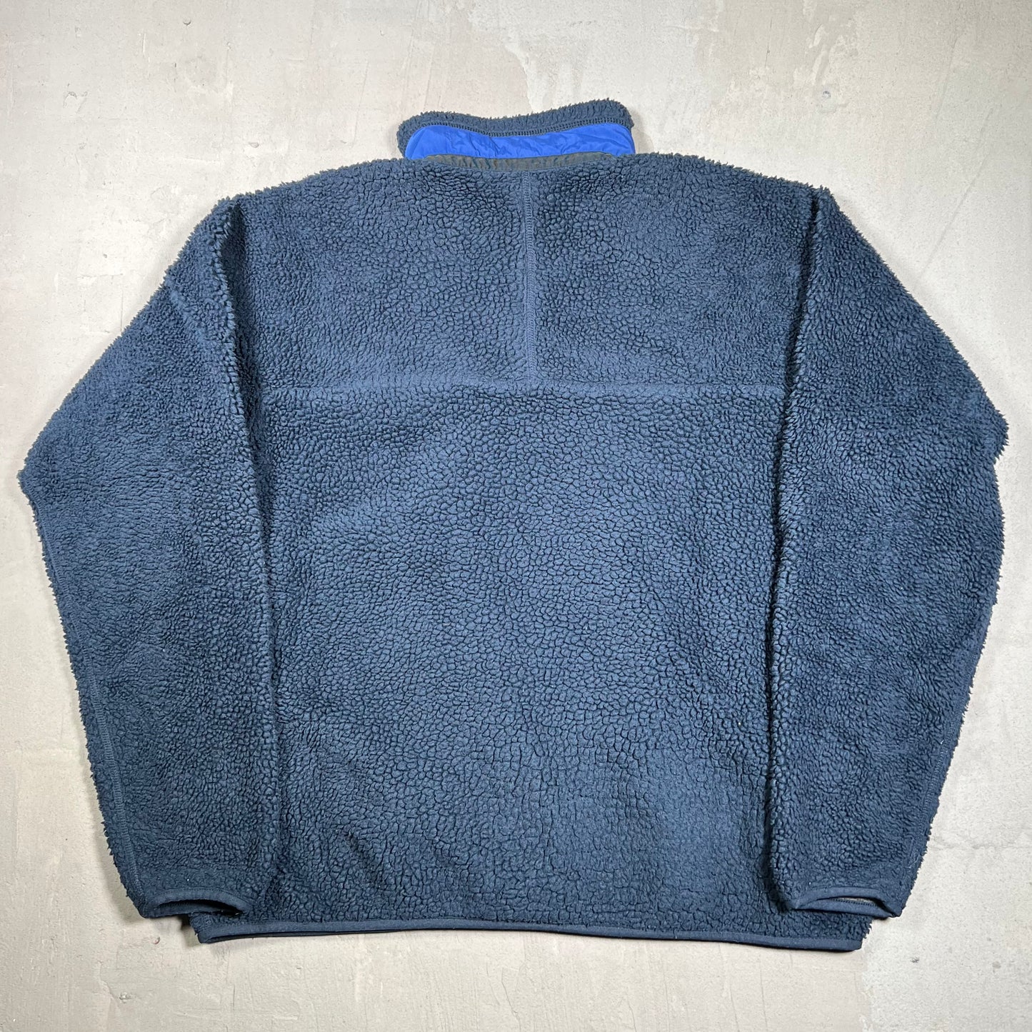 Y2K Patagonia Navy Fleece Size Large USED v19917