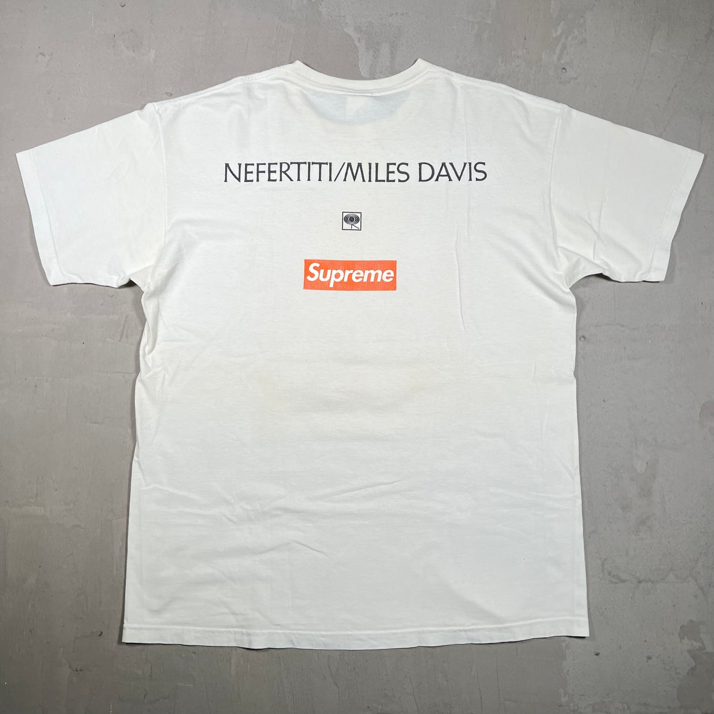 2008 Supreme Miles Davis Nefertiti White Tee Size XL USED x18138