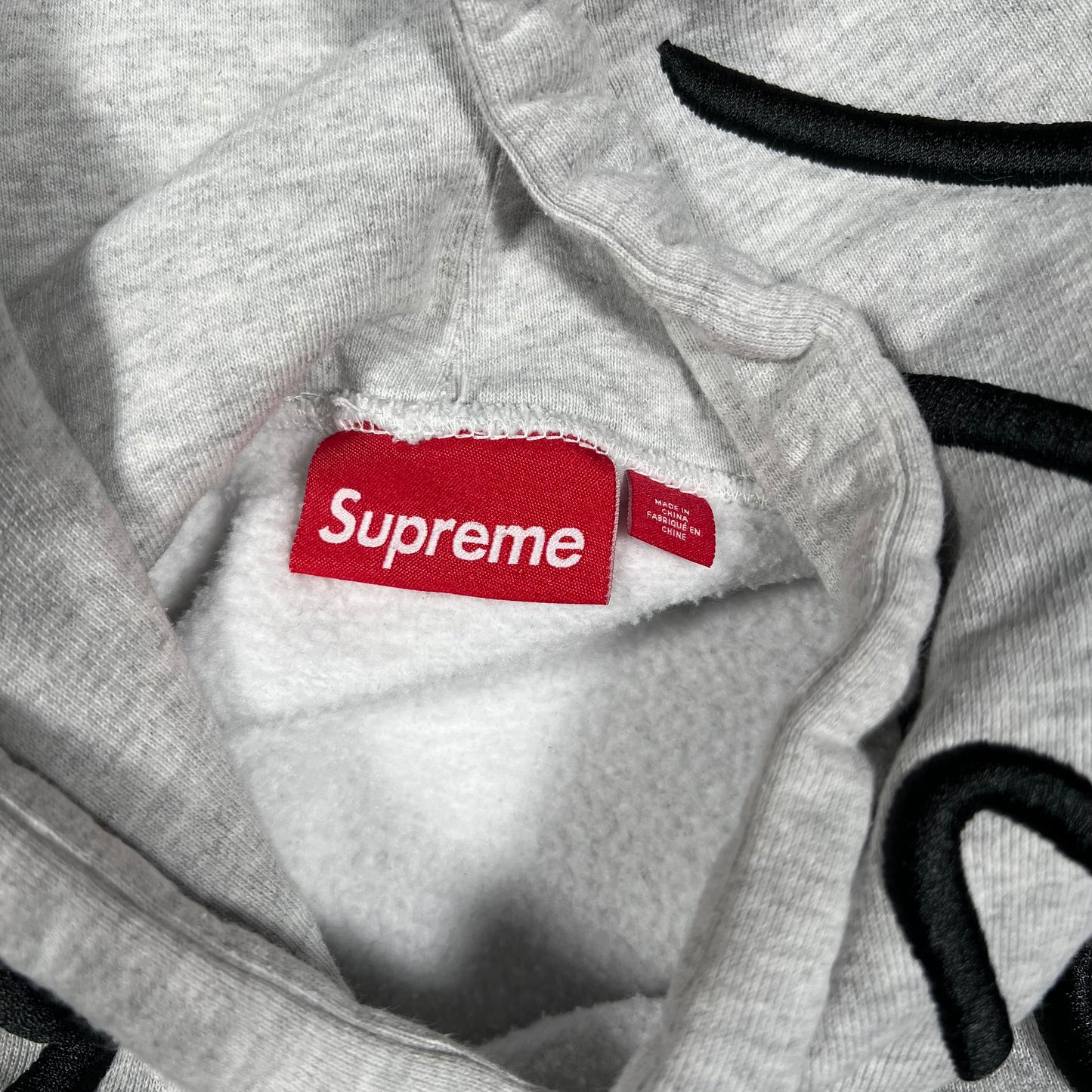 Supreme Shoulder Script Heather Grey Hoodie (2025) Size Large USED x18013