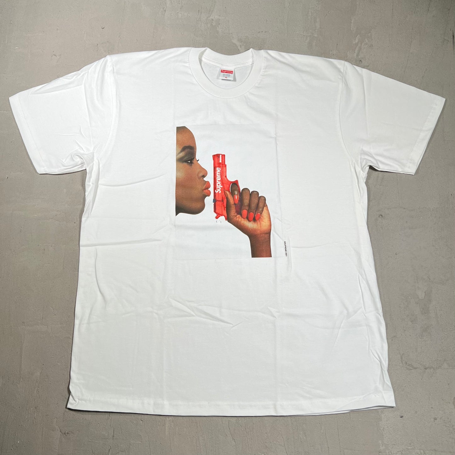 Supreme Water Gun Tee White (2021) Size XL NEW x18155