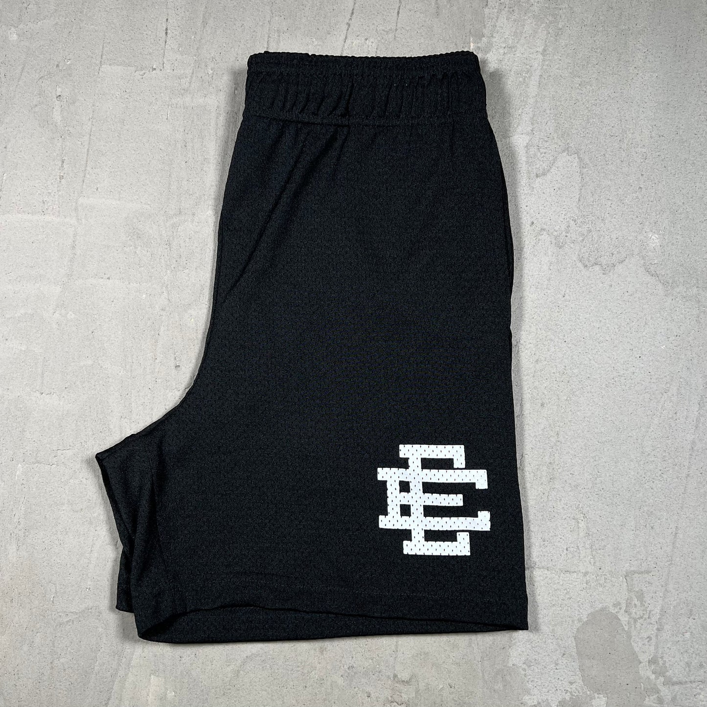 Eric Emanuel Black Core Shorts Size Large USED x18166