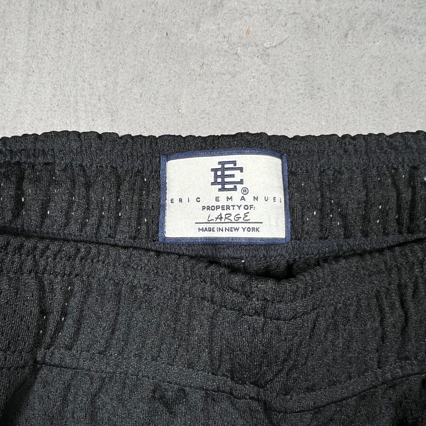 Eric Emanuel Black Core Shorts Size Large USED x18166