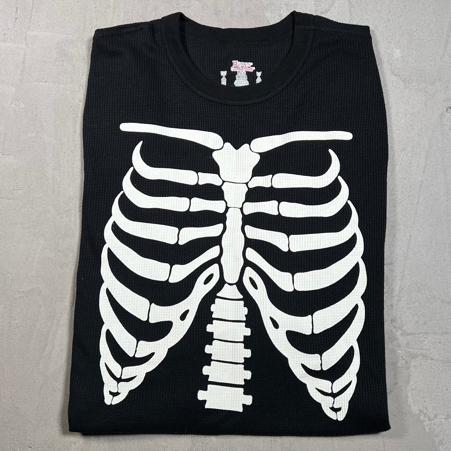 Supreme Hanes Bones Black Thermal Longsleeve Size Large USED x18195