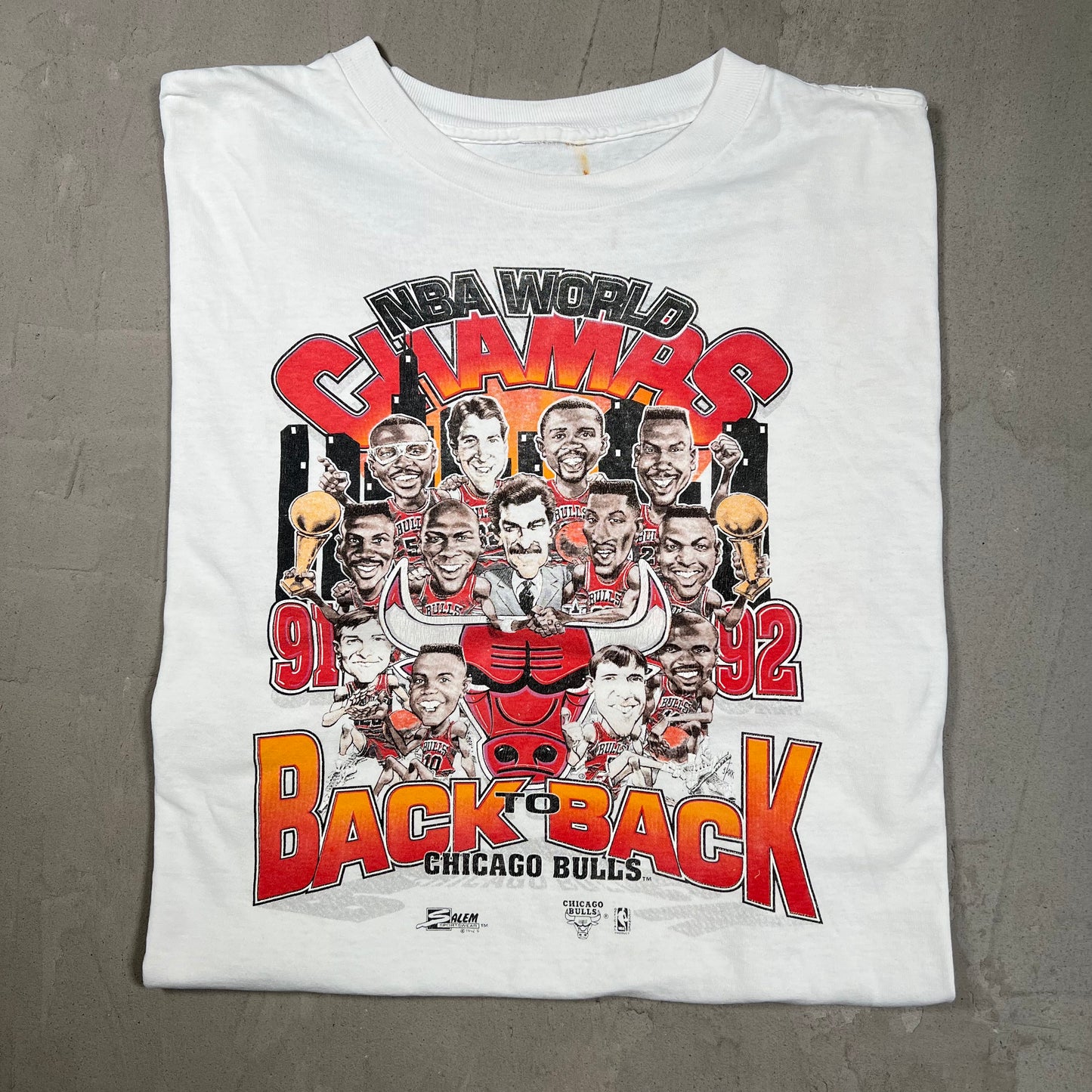 1992 Chicago Bulls "Back 2 Back" White Tee Size XL USED v19649