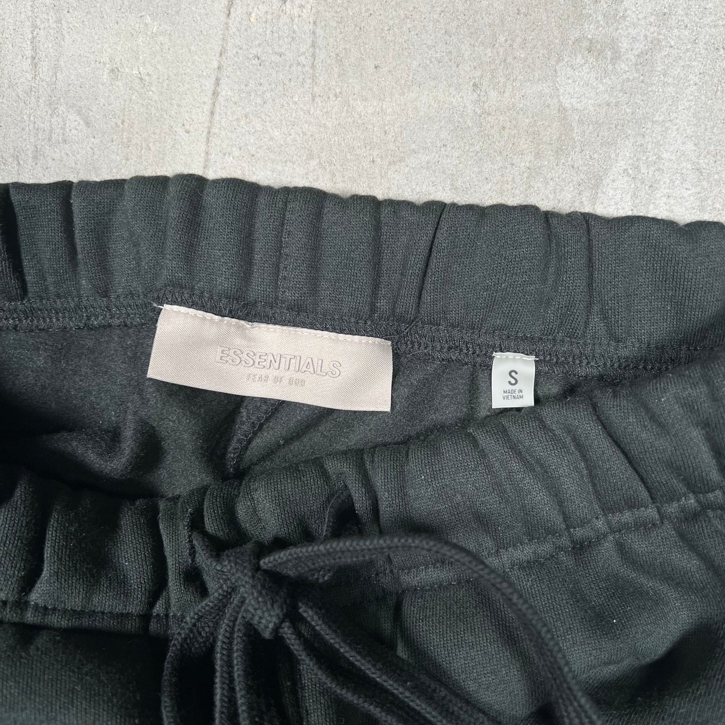 Essentials Fear of God FOG Classic Black Sweatpants Size Small NEW x18188