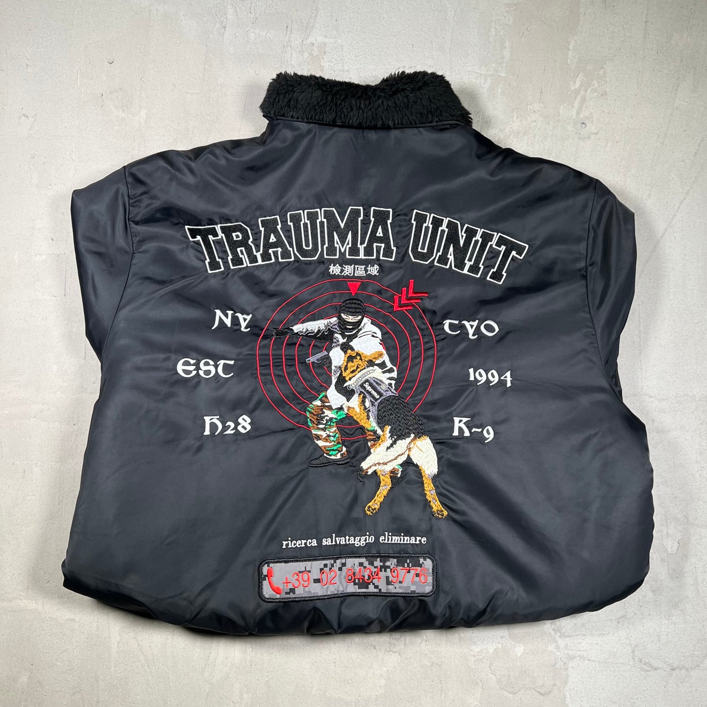 Supreme AOI Nylon Bomber Black Jacket Size XL USED x18148