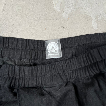 18 East Black Cotton Cargo Pants Size XL USED x18215