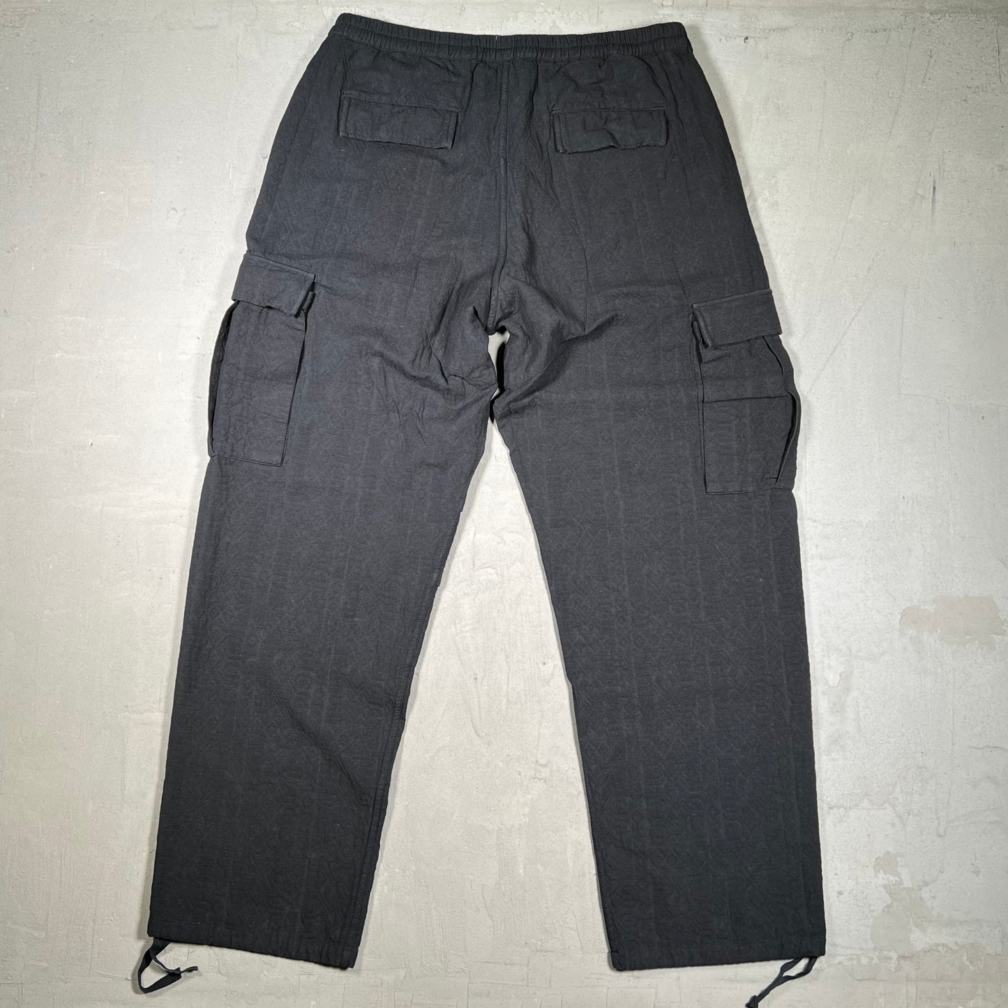 18 East Black Cotton Cargo Pants Size XL USED x18215