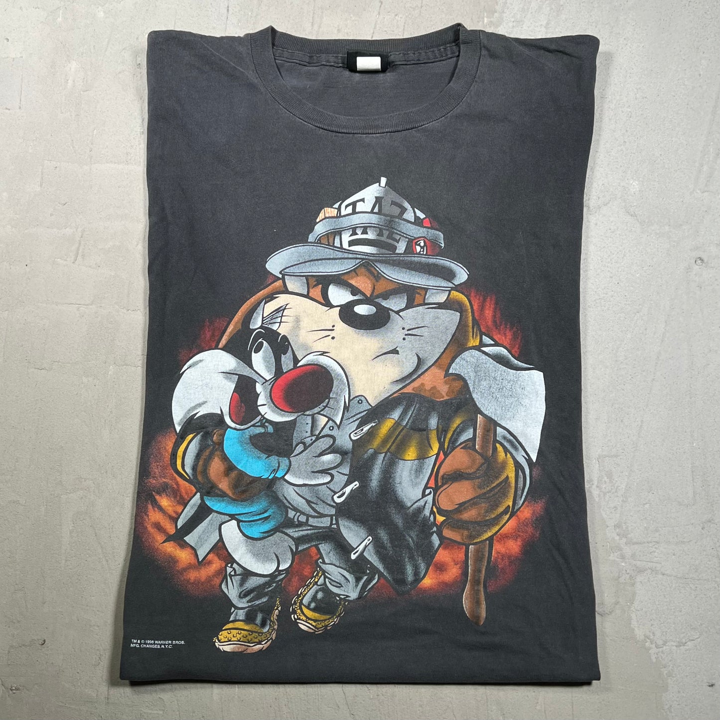 1996 Taz Fire Fighter Black Tee Size XL USED v19927