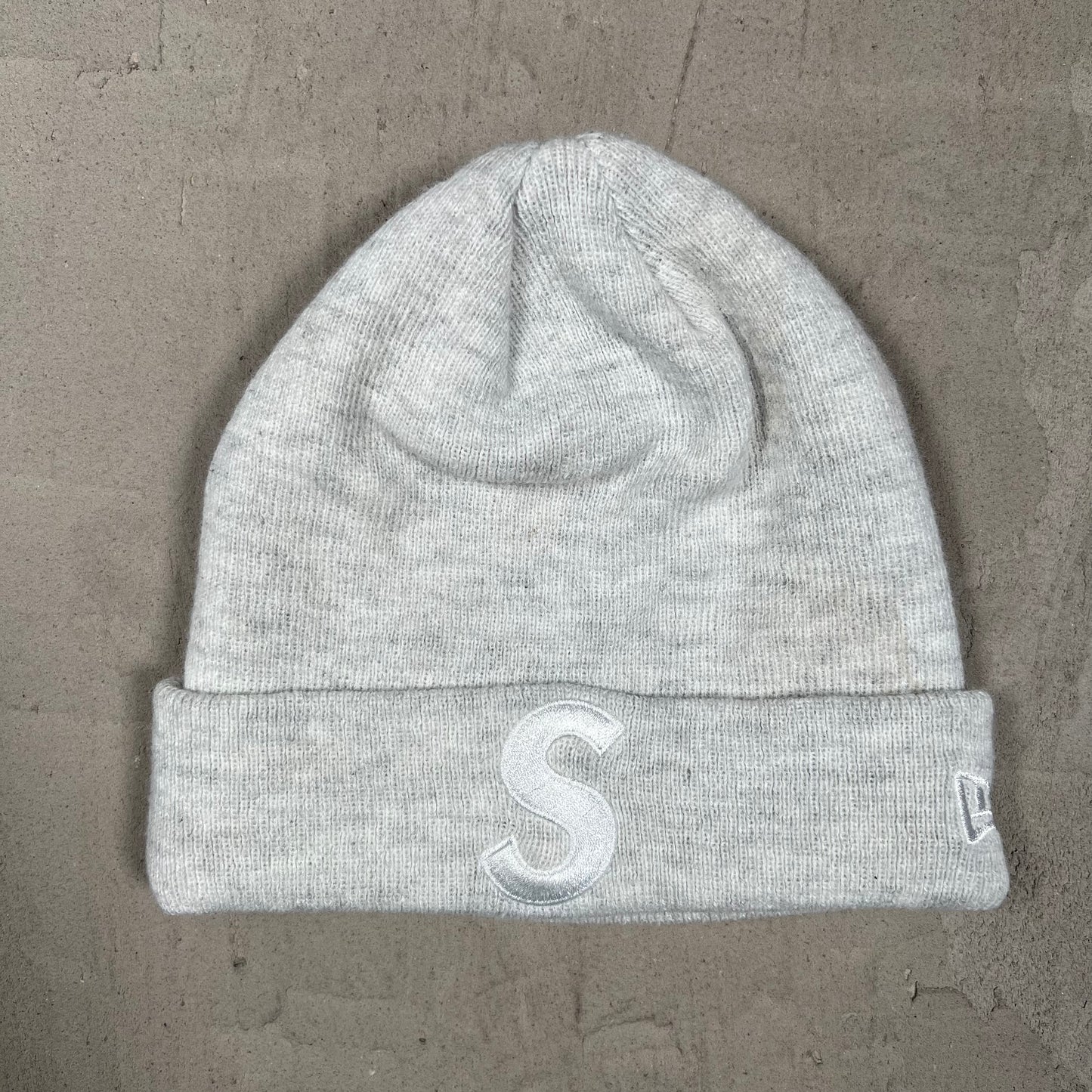 Supreme S Logo Grey Beanie USED x18225