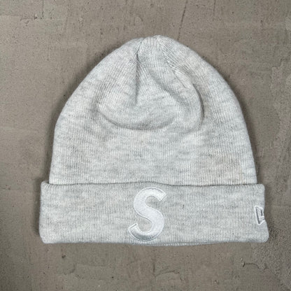 Supreme S Logo Grey Beanie USED x18225