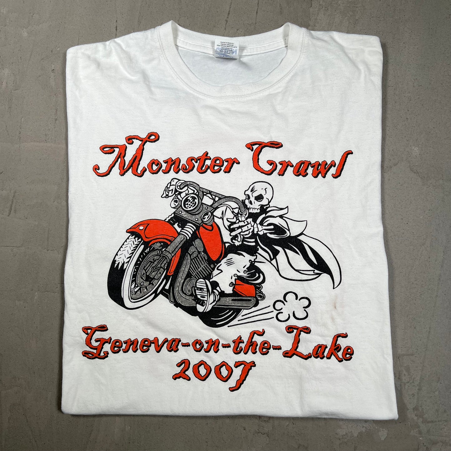 2007 Monster Crawl On The Lake White Tee Size XL USED v19943