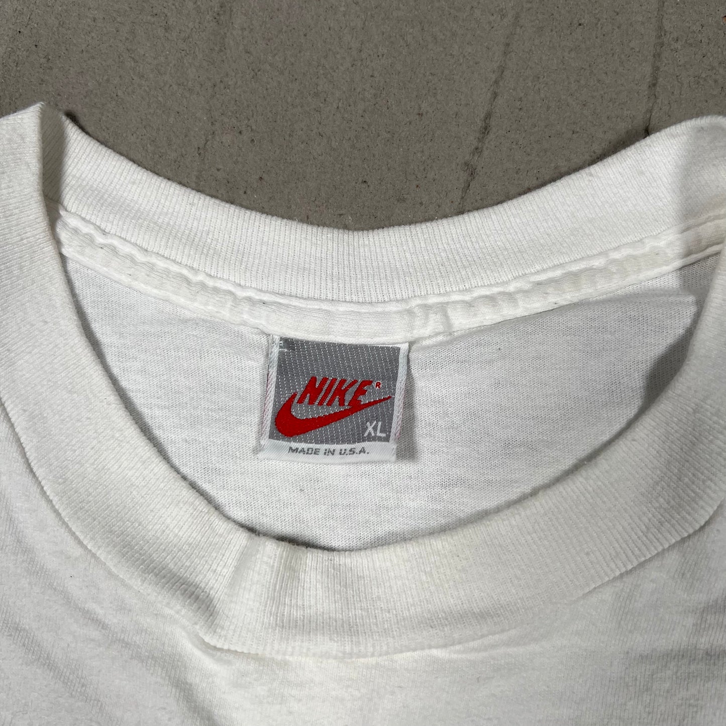 1990s Nike Air Jordan "Jamming Frequency" White Tee Size XL USED v19961