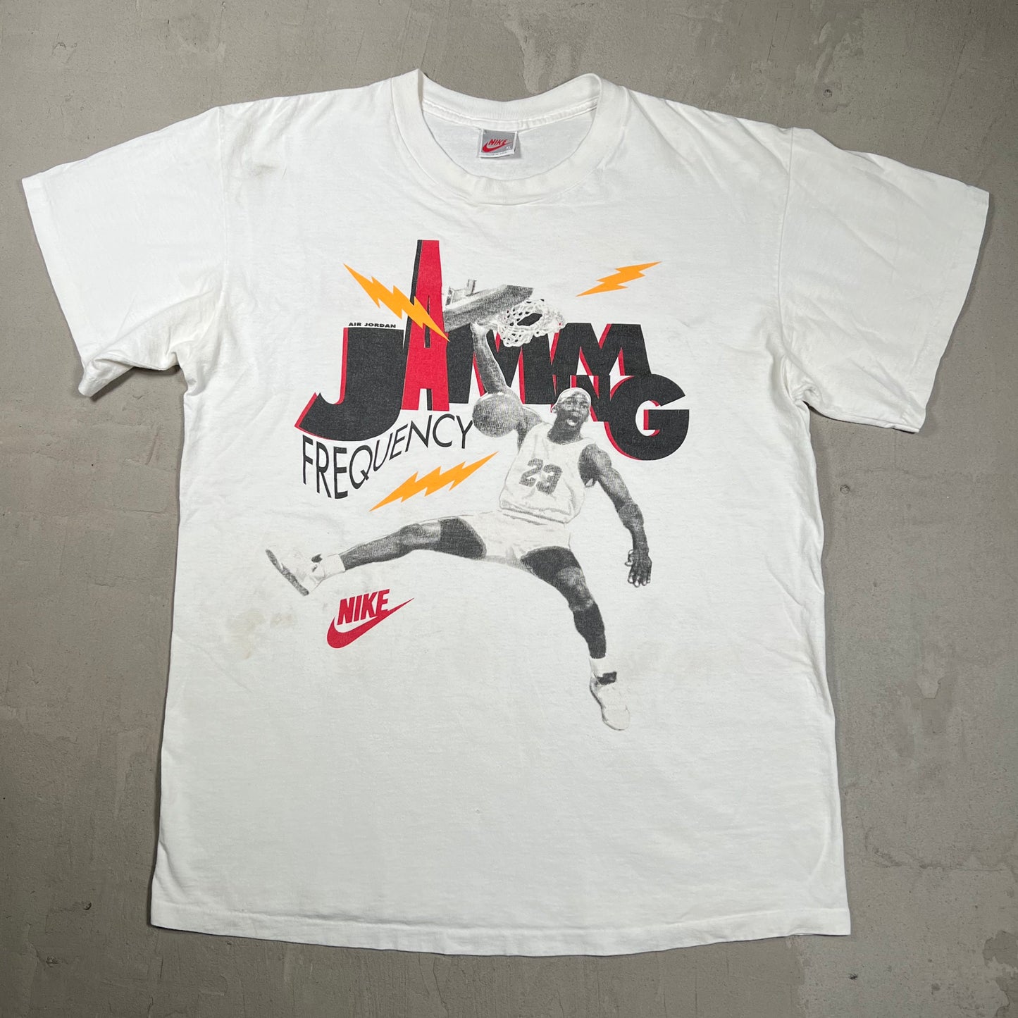 1990s Nike Air Jordan "Jamming Frequency" White Tee Size XL USED v19961