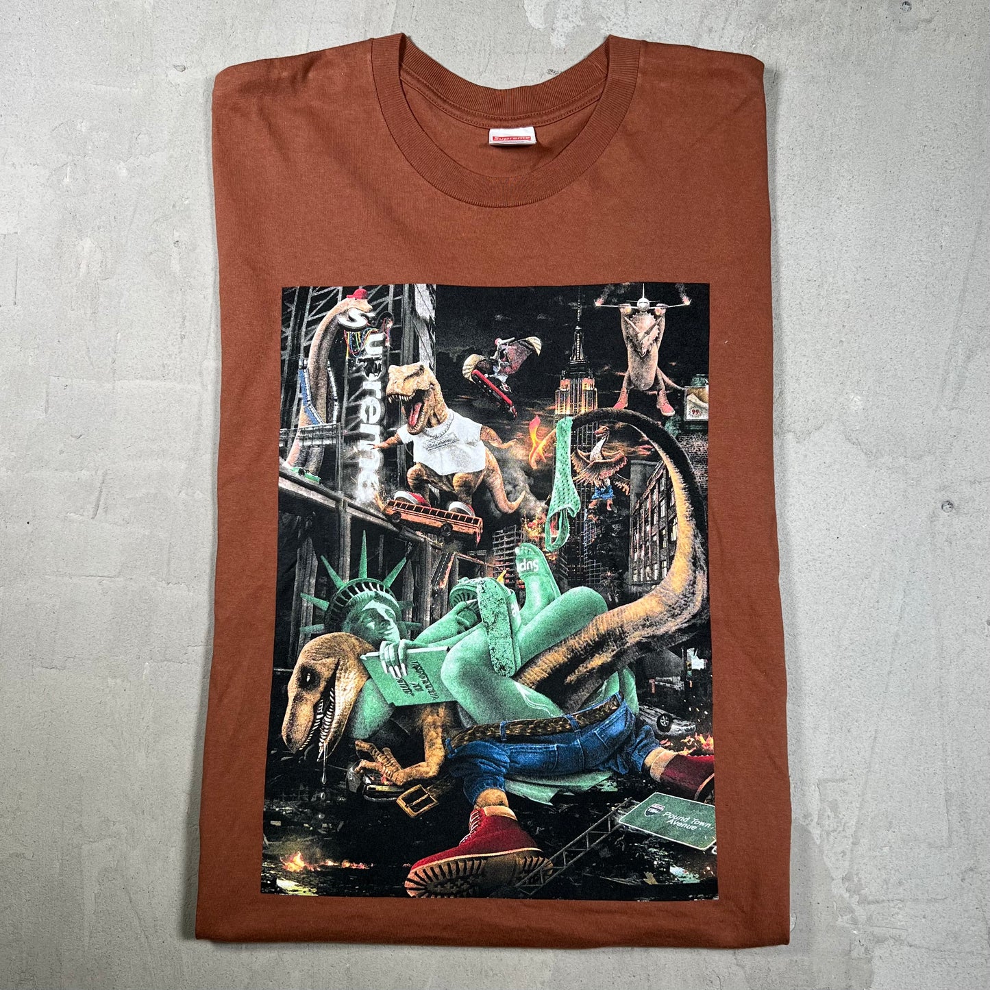 Supreme T Rex Brown Tee Size Large USED x18240