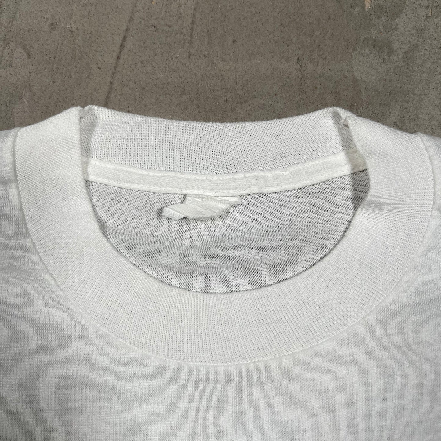 1989 Marvel Wolverine Wilderness White Tee Size XL USED v19971
