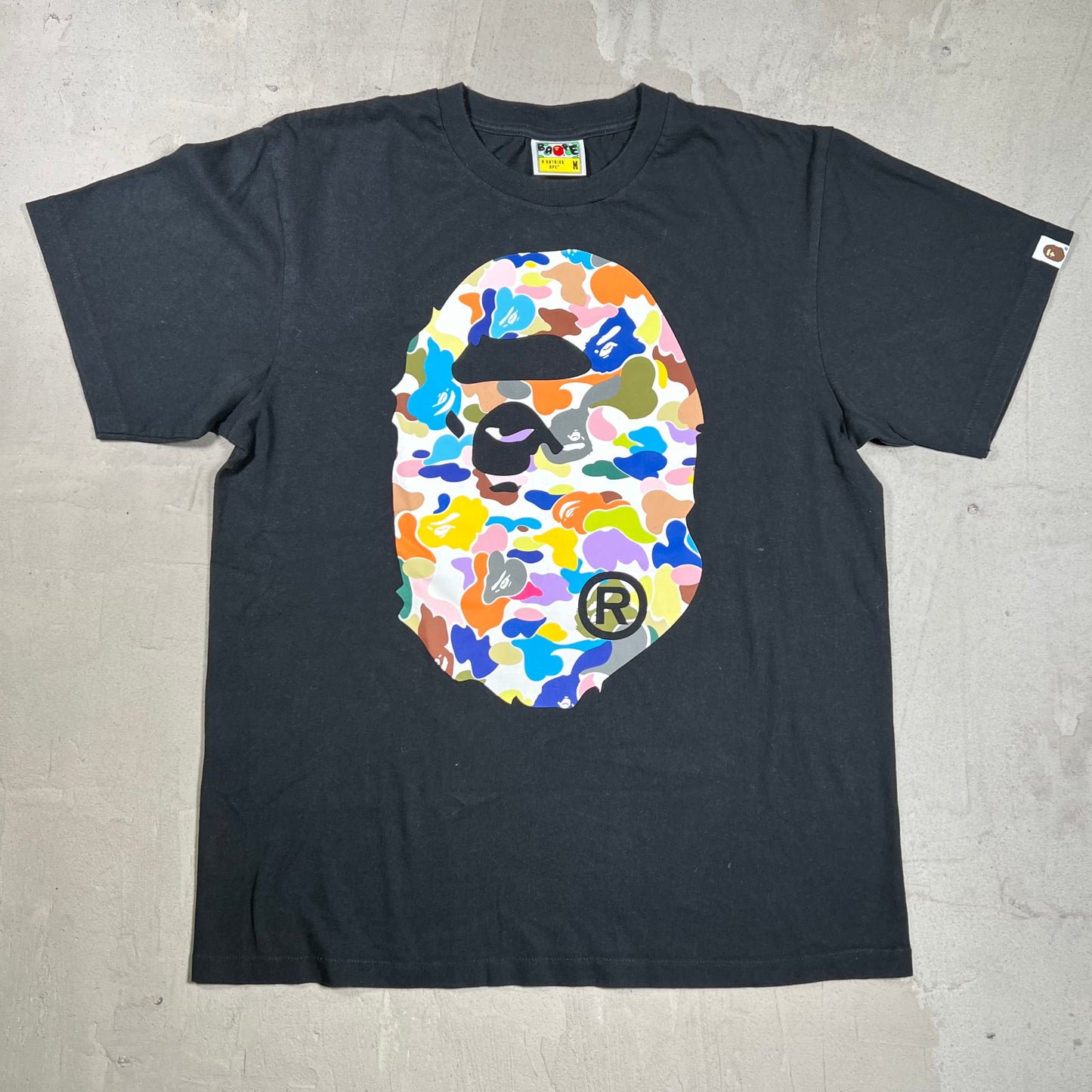 Bape Multi Color Head Black Tee Size Medium USED x18244
