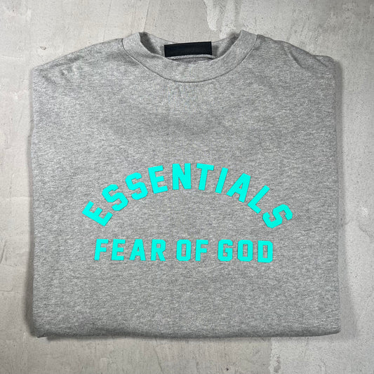 Essentials Fear of God FOG Grey Teal Logo Tee Size Medium USED x18257