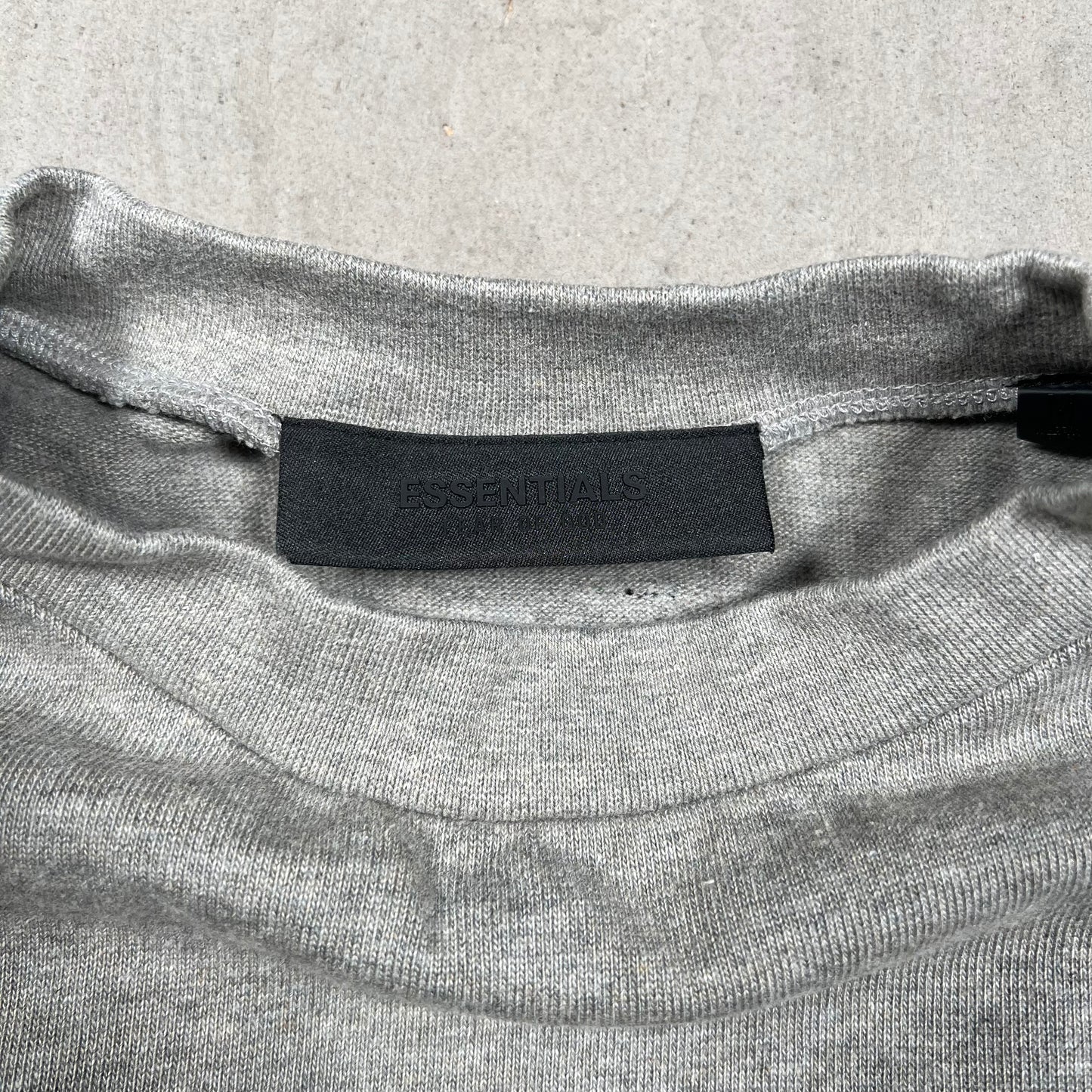 Essentials Fear of God FOG Grey Teal Logo Tee Size Medium USED x18257