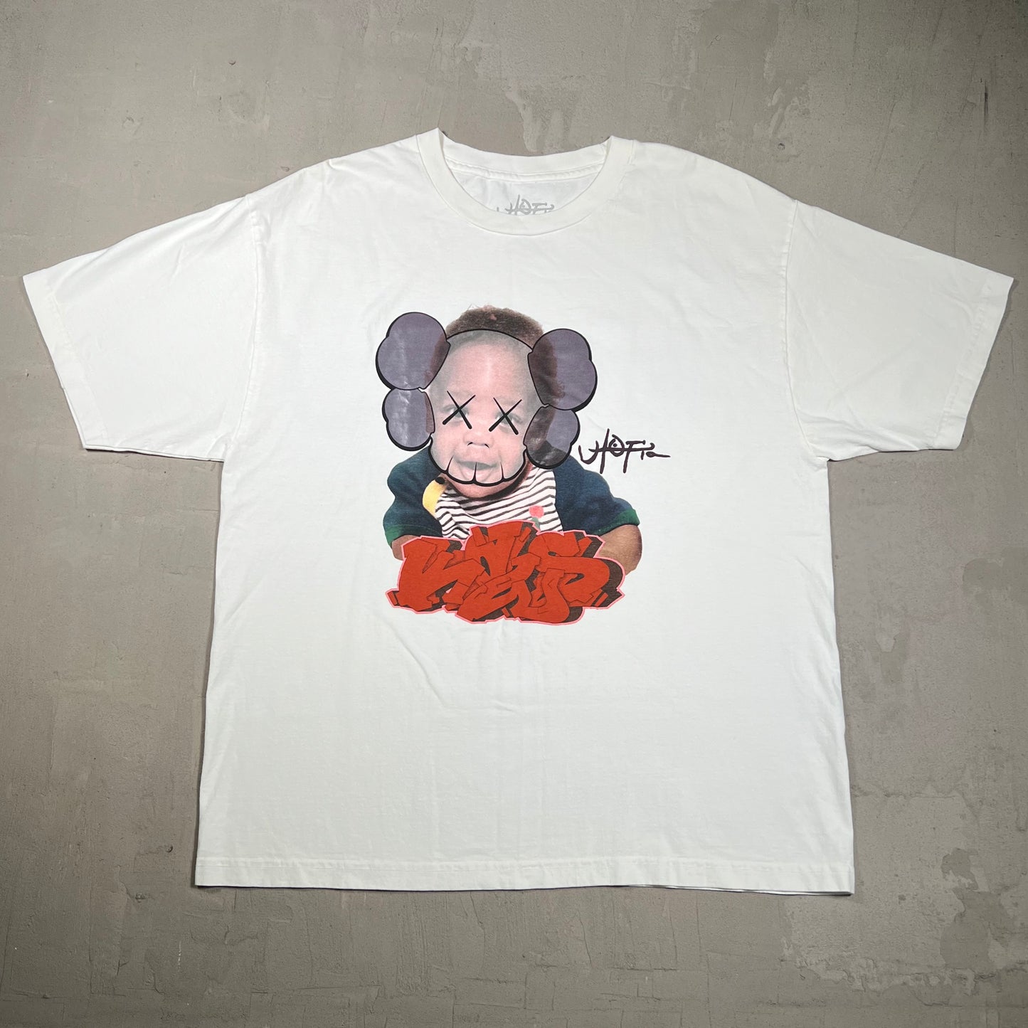 Travis Scott Kaws Utopia Tee White Size XL USED x18254