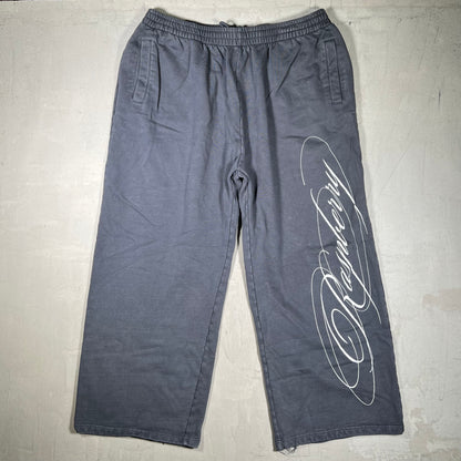 GV Gallery Raspberry Calligraphy Grey Sweatpants Size XXL USED x18223