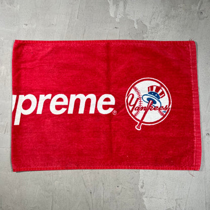Supreme New York Yankees Red Hand Towel (2015) USED x18086