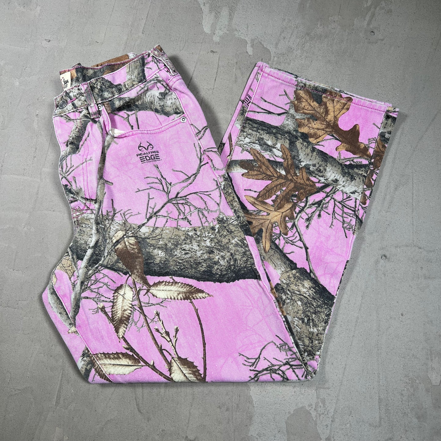 Stussy RealTree Edge Big Ol Pink Camo Jeans Size 28 USED x18300