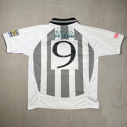 Aime Leon Dore ALD Team Leon White Soccer Jersey Size Small USED x18301