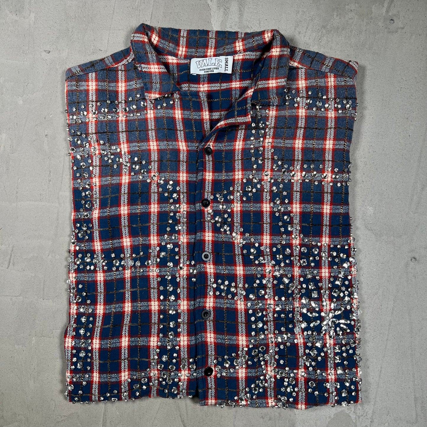 Vale Blue/Red Rhinestone Flannel Size Small USED x18303