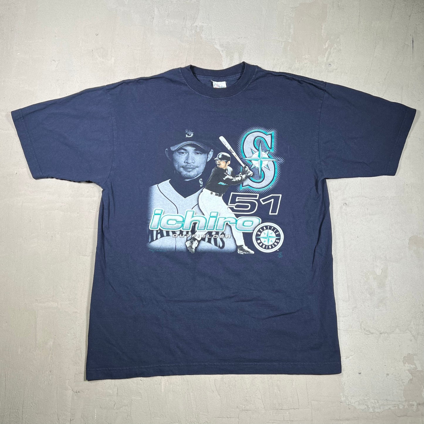 2001 Seattle Marines Ichiro Outfielder Navy Blue Teee Size XL USED v19994
