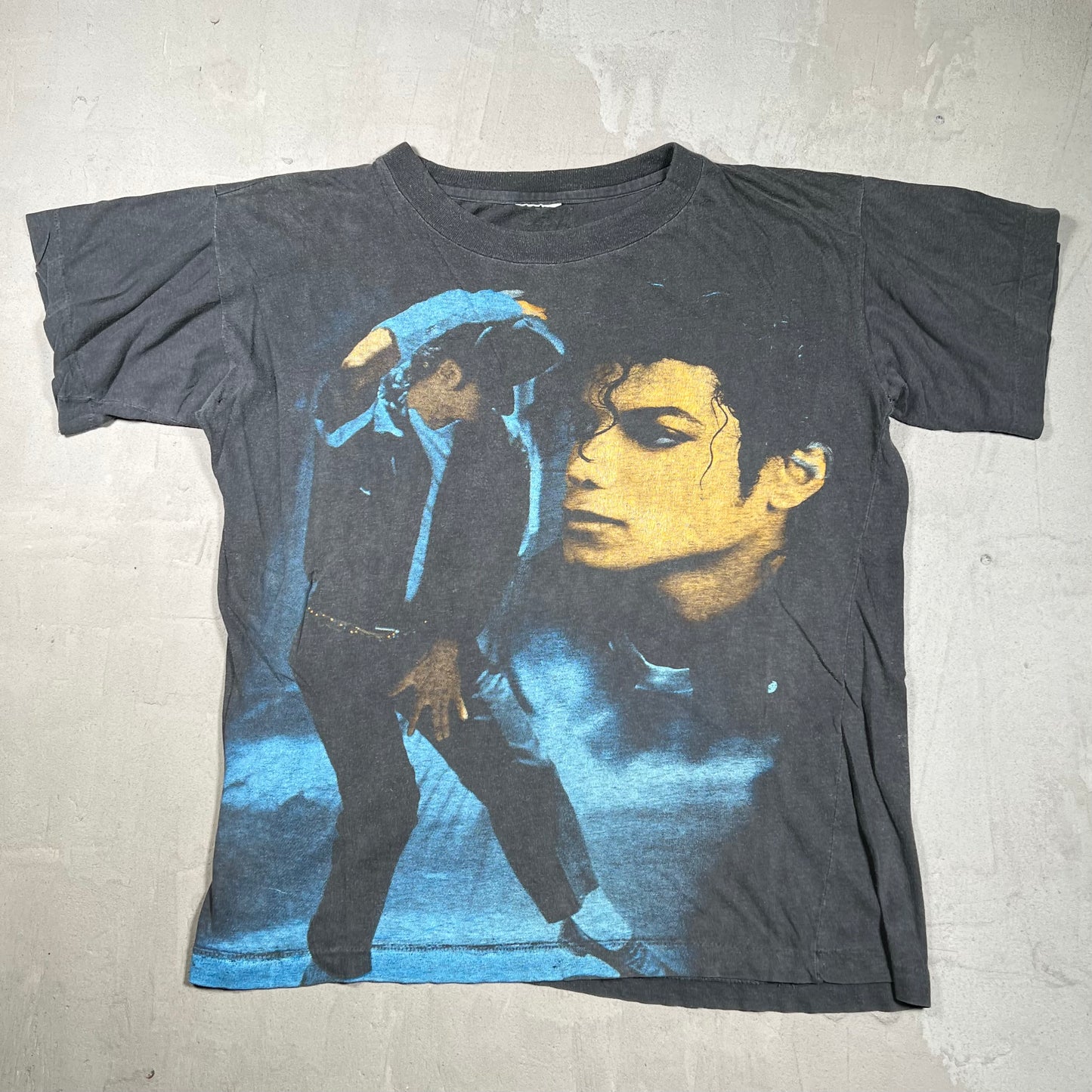 1992 Michael Jackson Dangerous Black Tour Tee Size Small USED v19999