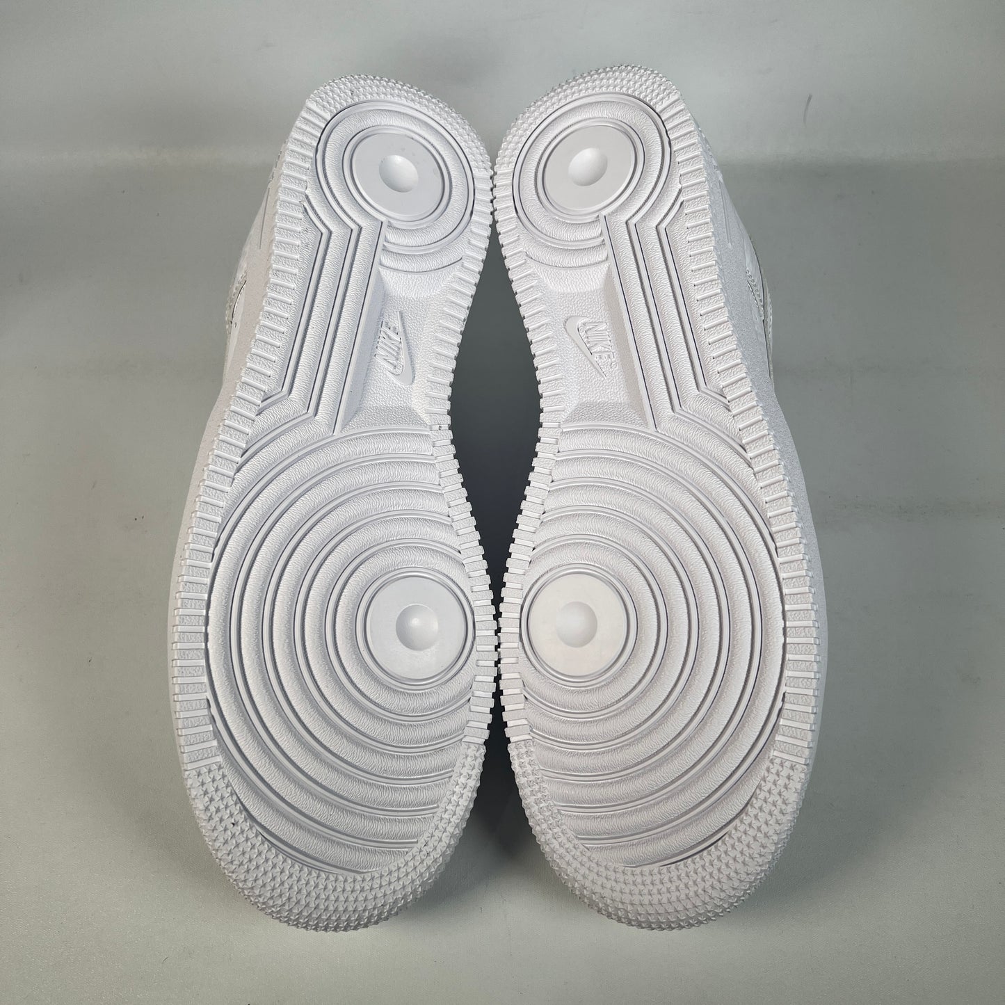 Nike Air Force 1 Low Kobe Bryant Forever White (2025) Size 10.5 NEW s22616