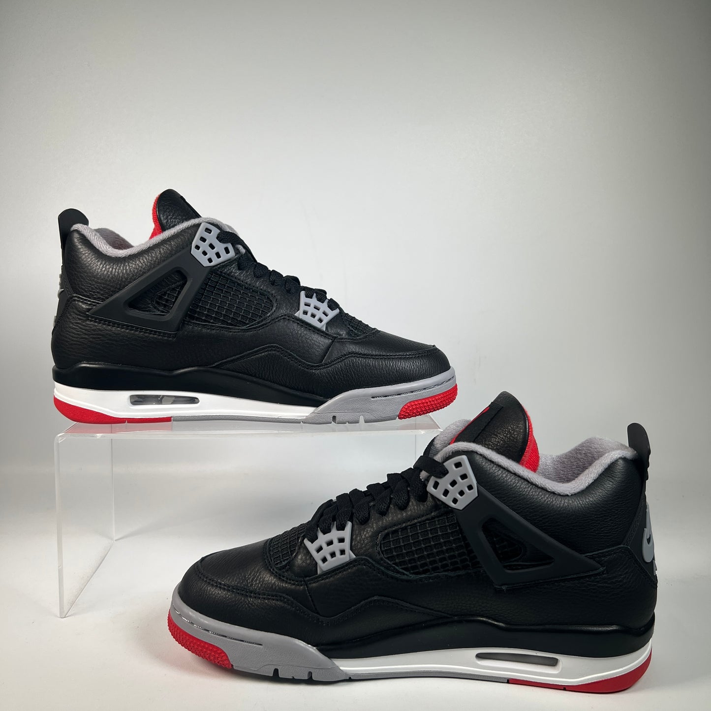 Jordan 4 Bred Reimagined (2024) Size 8.5 NEW s22648