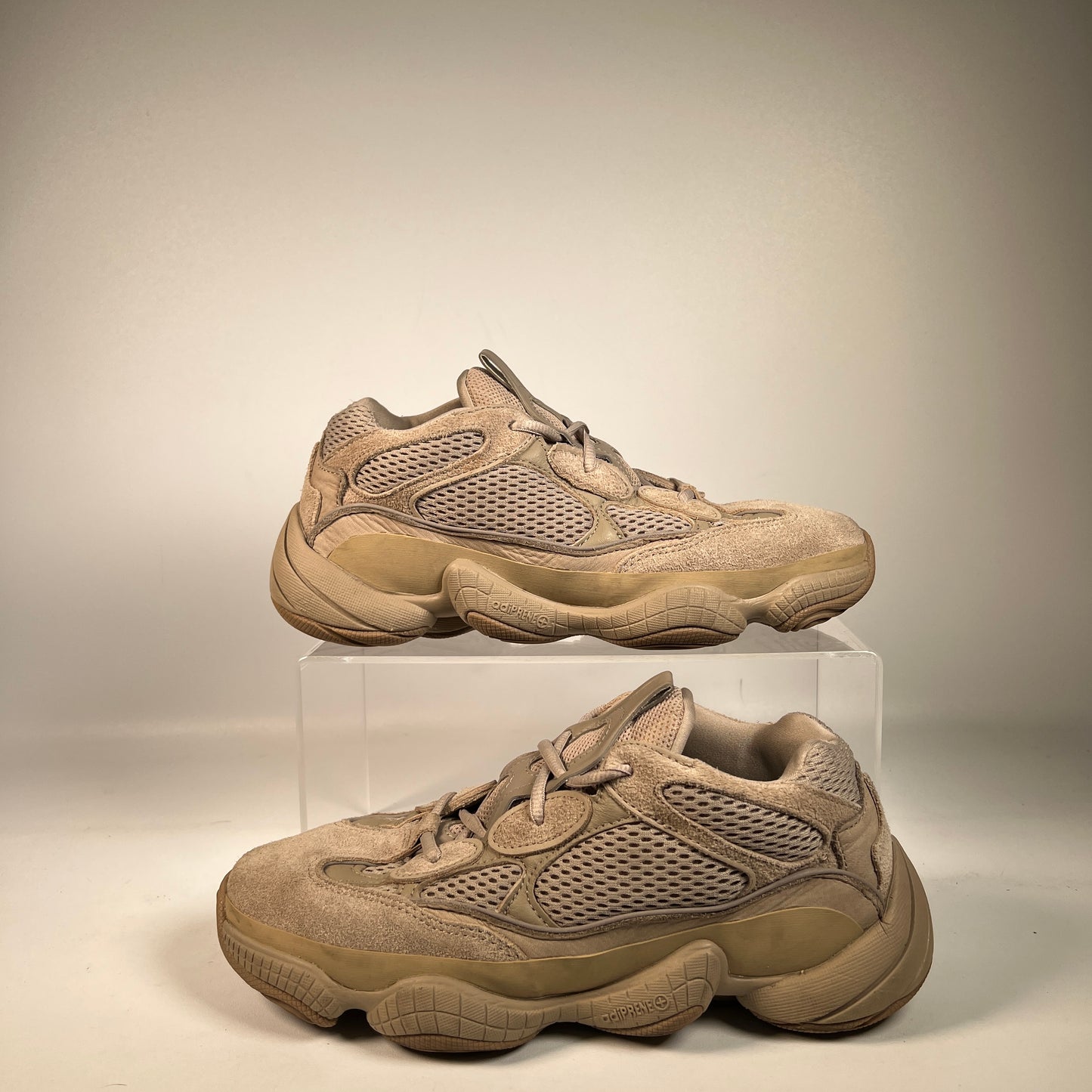 Yeezy 500 Taupe Light (2021) Size 7.5 USED s22566
